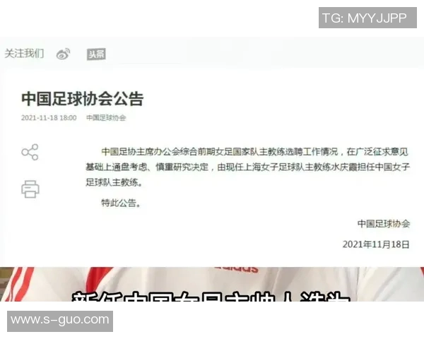 深入探讨足球明星背后的故事与心路历程的精彩采访分享