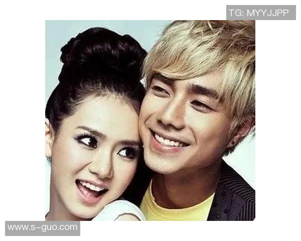 戚薇与足球明星的亲密关系及其名字全解析大揭秘